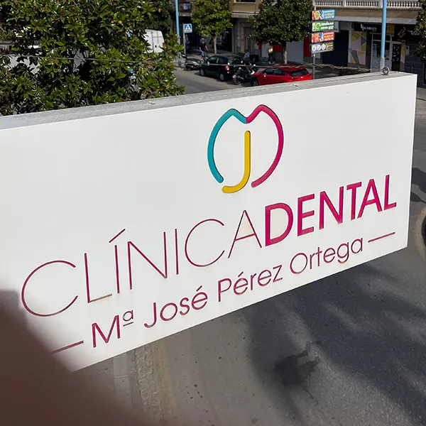 Clínica Dental María José Pérez Ortega en Churriana de la Vega